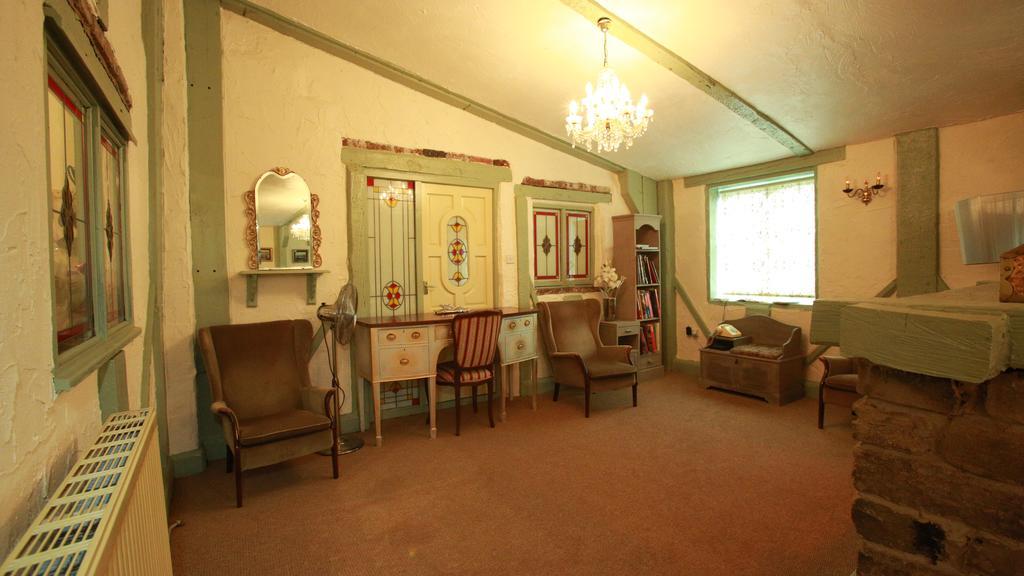 The Edge Accommodation Huddersfield Dış mekan fotoğraf
